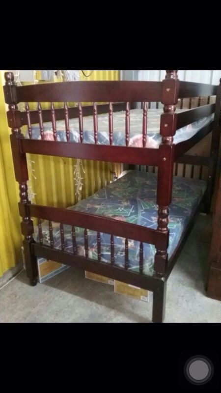 TWIN/TWIN CHERRY COLOR BUNK BED WITH 2 MATTRESSES NEW