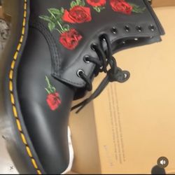 Dr. Martens Women's 1460 Vonda Softy T Fashion Boot