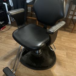 Belvedere Barber Chair 
