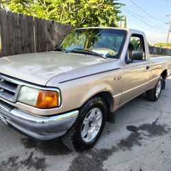 Ford Ranger 96  4 Cilinder Manual 5 Speed 