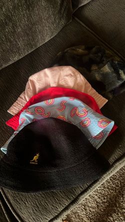 Bucket hats