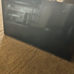 LG Tv (negotiable)