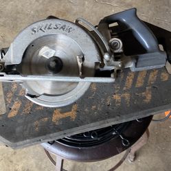 Worm Drive Saw
