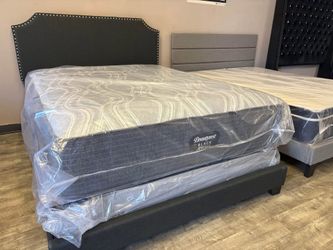 π€© King | Queen, Full, Twin Black & Gray Tufted Wingback Bed Frame with Nailhead Trim | Upholstered Fabric Headboard - Mattress + Box Spring | Pickup