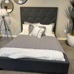 💲Queen bed for sale!!! Ask For Price !!! Preguntar Precio 