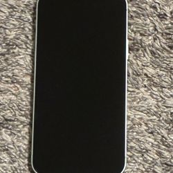 iPhone 12 64 GB w Accessories 