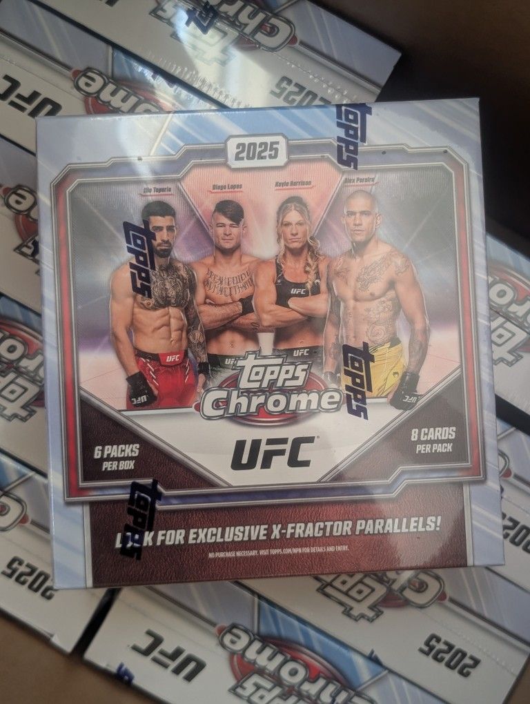 Topps Chrome UFC 2025 mega box