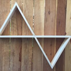 Triangle Wall Hanging Shelf