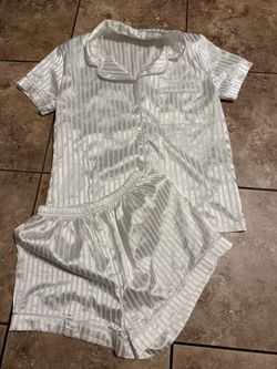 Women’s small pjs