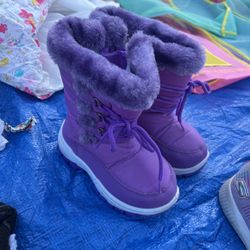 Snow Boots Kids Size 11
