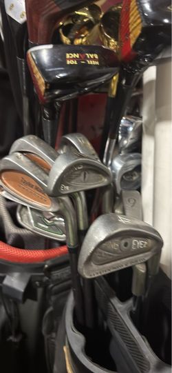 Liquidating 105 golf clubs some high end prices start at $10 a club
