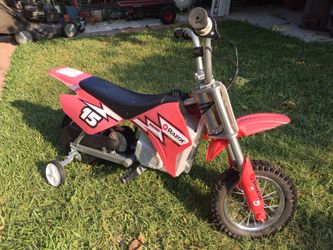 Training wheels for clearance razor electric dirt bike