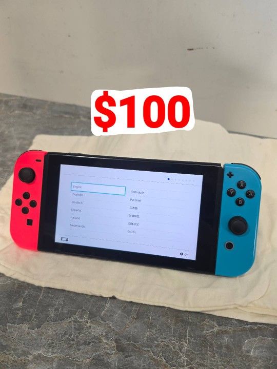 Nintendo Switch HAC-001 Used