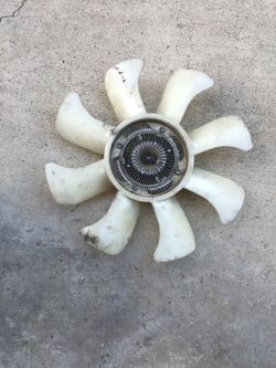 Abanico de radiador para Nissan hard body 91,92,93