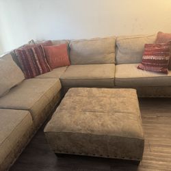 Tan Sectional