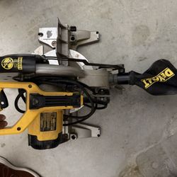 DeWalt Miter Saw 