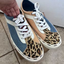 Vans 