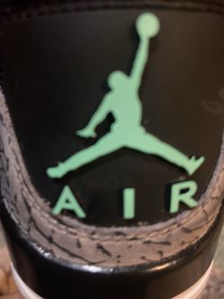 Jordan 3 Green Glow