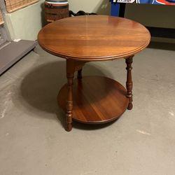 Pennsylvania House Mable Table