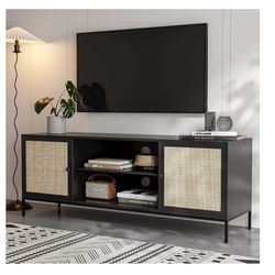 BLACK RATTAN TV STAND 