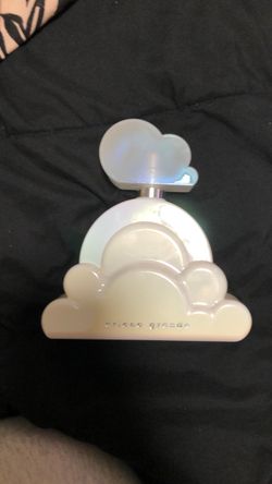 Ariana Grande Cloud Eau de Parfum