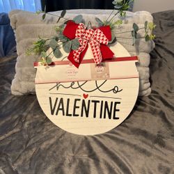 Valentines Day Circle Sign 