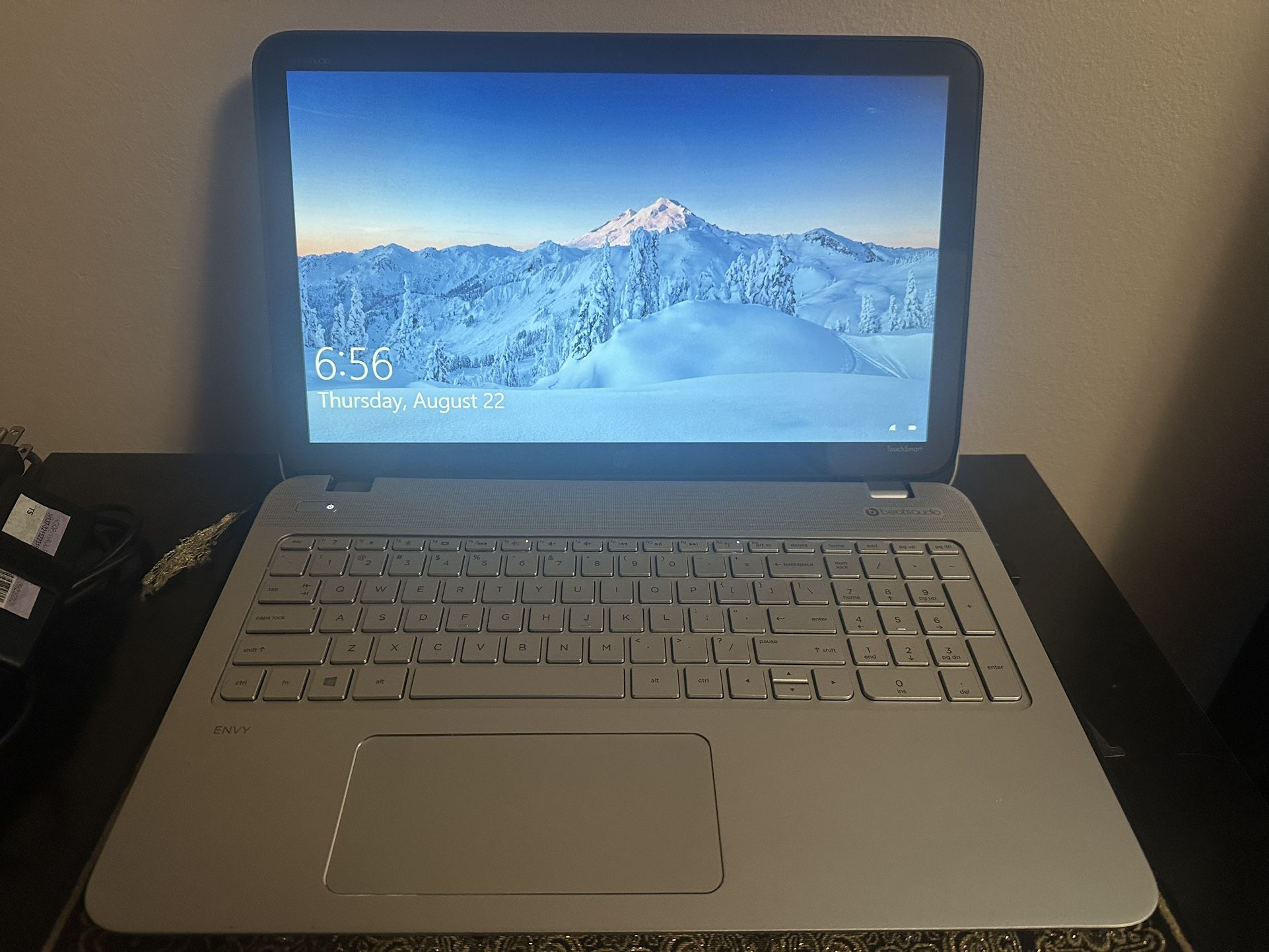 HP ENVY m6 Notebook PC