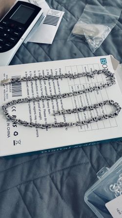 Neck chain