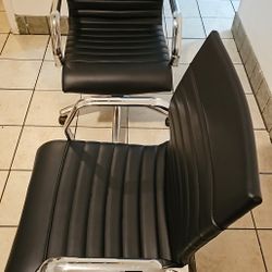 Office Chair 💺   Got 5 Chairs 💺 Left  $30 Each