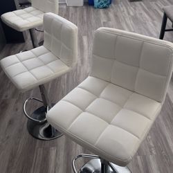 Set of Barstools