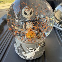 Nightmare before Christmas SnowGlobe