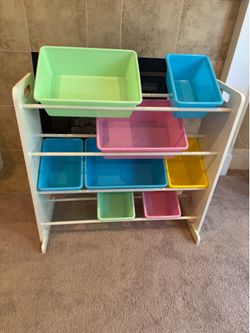 Toy storage shelf bins