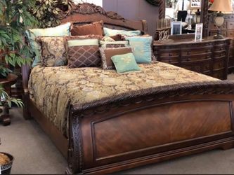 King size bedroom set