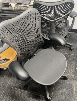 Mirra 2 Task Chairs, Excellent 