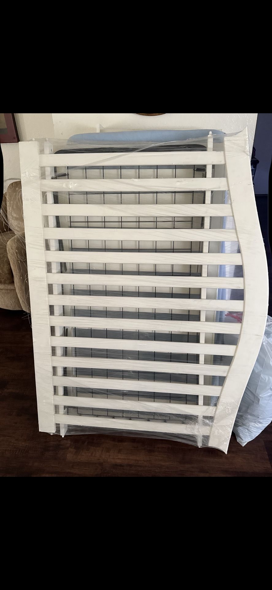 Crib>Bed