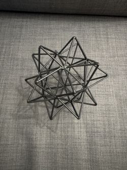 Black Metal Geometric Table Decor