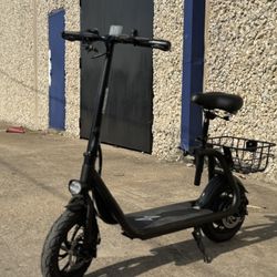 Scooter With Seat Black color