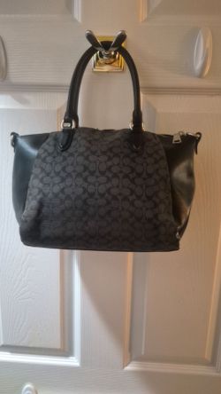 Coach Elise Satchel made of black signature jacquard and refined calf leather