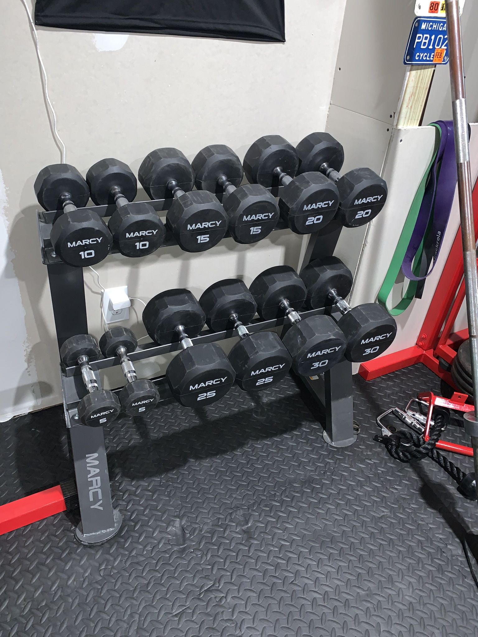 Marcy Dumbells & Stand