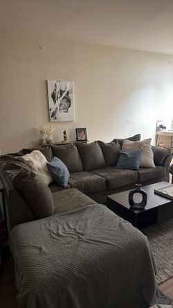 Sectional couch