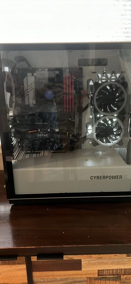 Cyberpower i5 Gaming PC GPU 2060 1500 TB SSD 