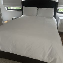 Queen bed frame - With mattress