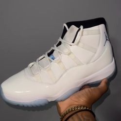 Jordan 11s