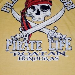 
PILLAGE and Plunder size L l LIFE"Roatan Honduras t-shirt