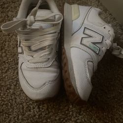 Boys Shoes Size 11c