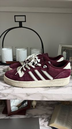 Adidas . You clean .. 11/2 . Great condition