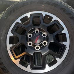 OEM Stock 2025 Tacoma TRD OFF-ROAD Rims/Tires