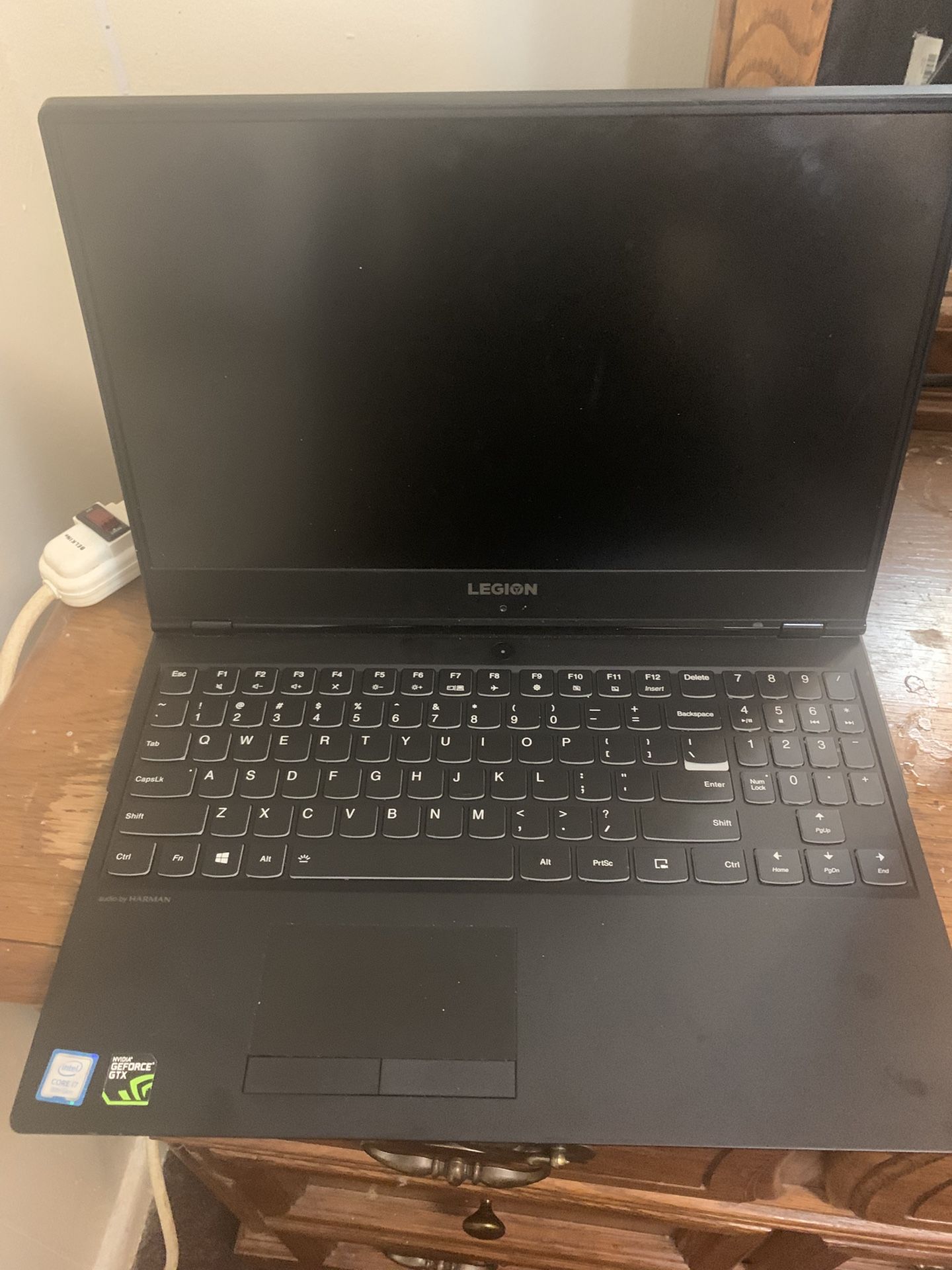 Lenovo V15 (Gaming laptop)
