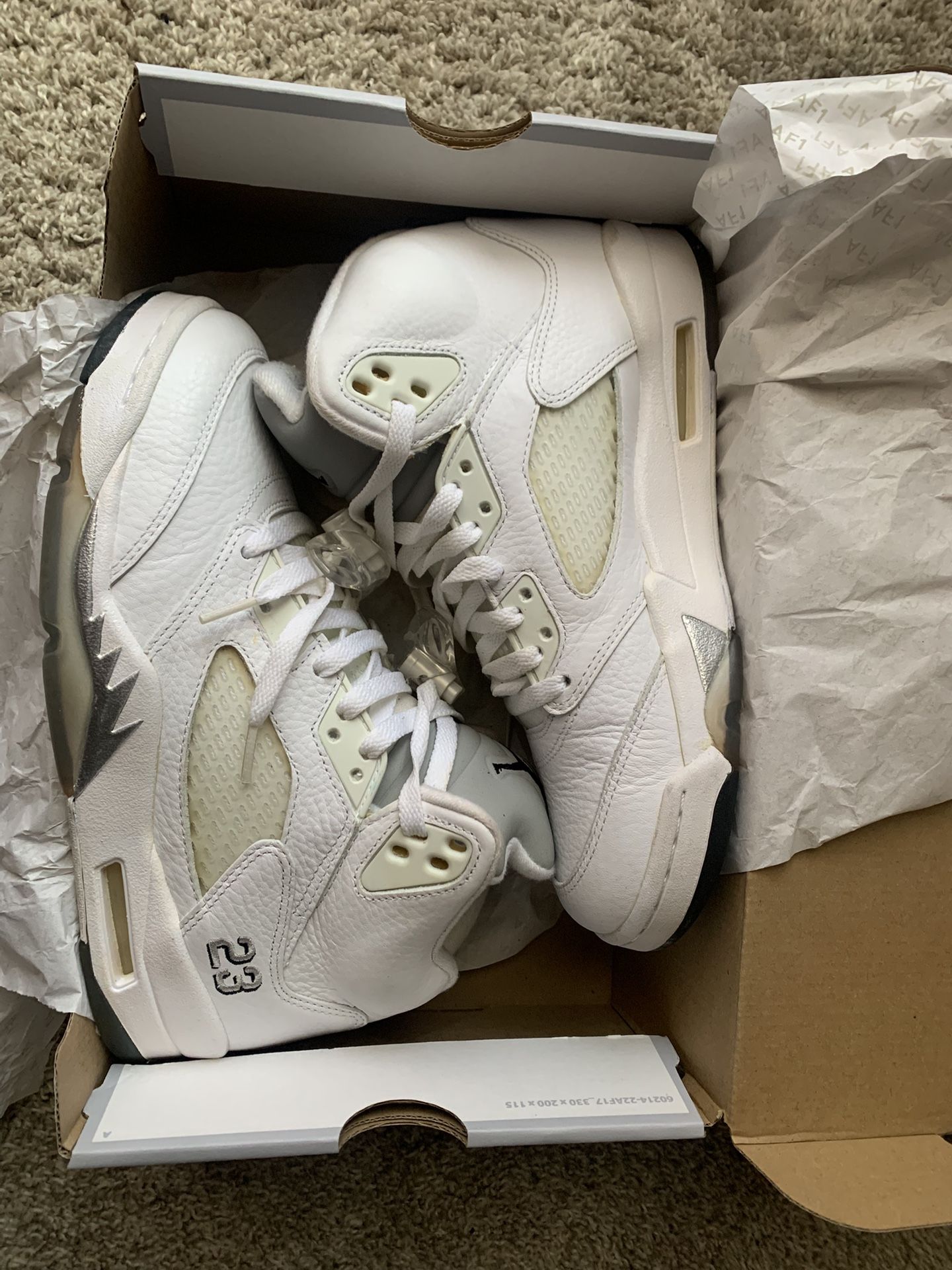 White Metallic 5s