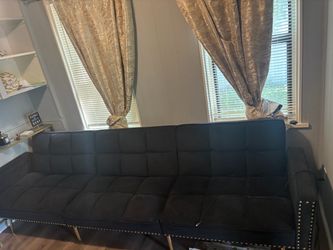Used couch pick up ONLY 80$ obo